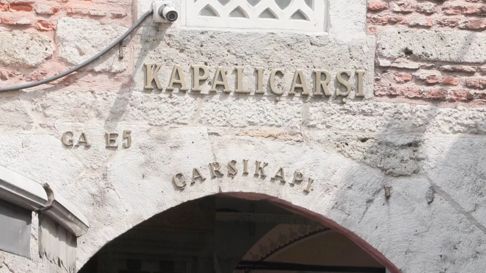 Kapalıçarşı esnafı Vali Gül ile buluştu