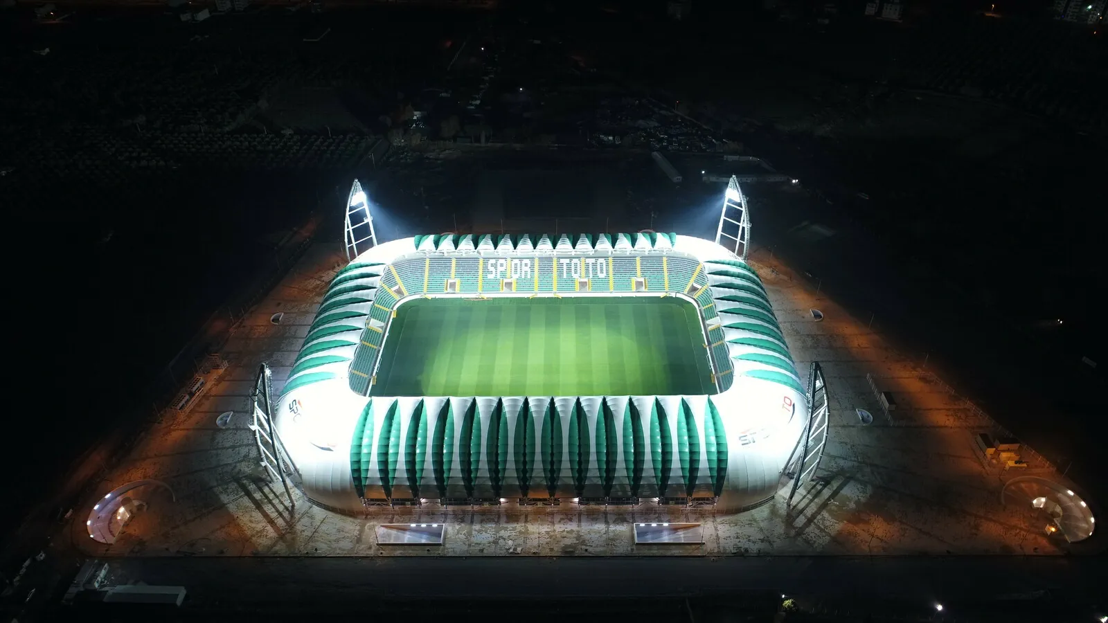 Vanspor maçlarına Akhisar ev sahipliği yapacak