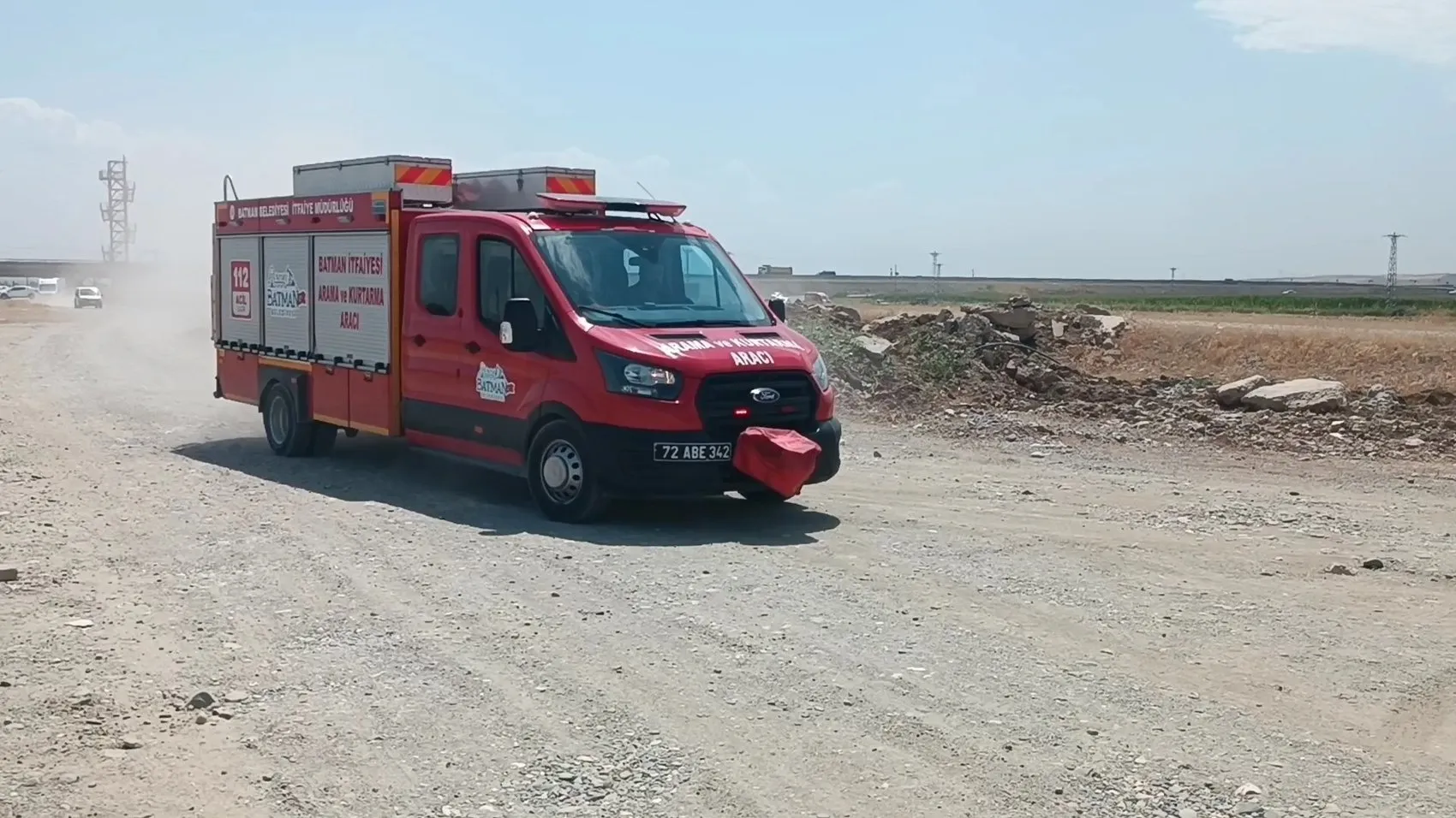 Silvan'da çaya giren 32 yaşındaki adamdan haber alınamıyor