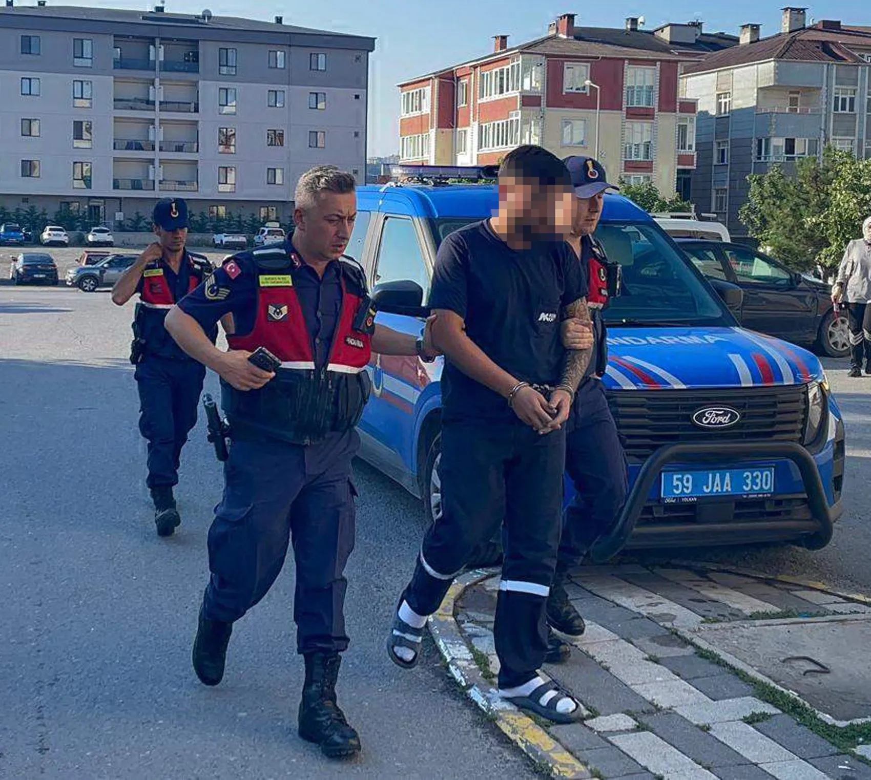 Tekirdağ merkezli dev yasa dışı bahis şebekesi çökertildi