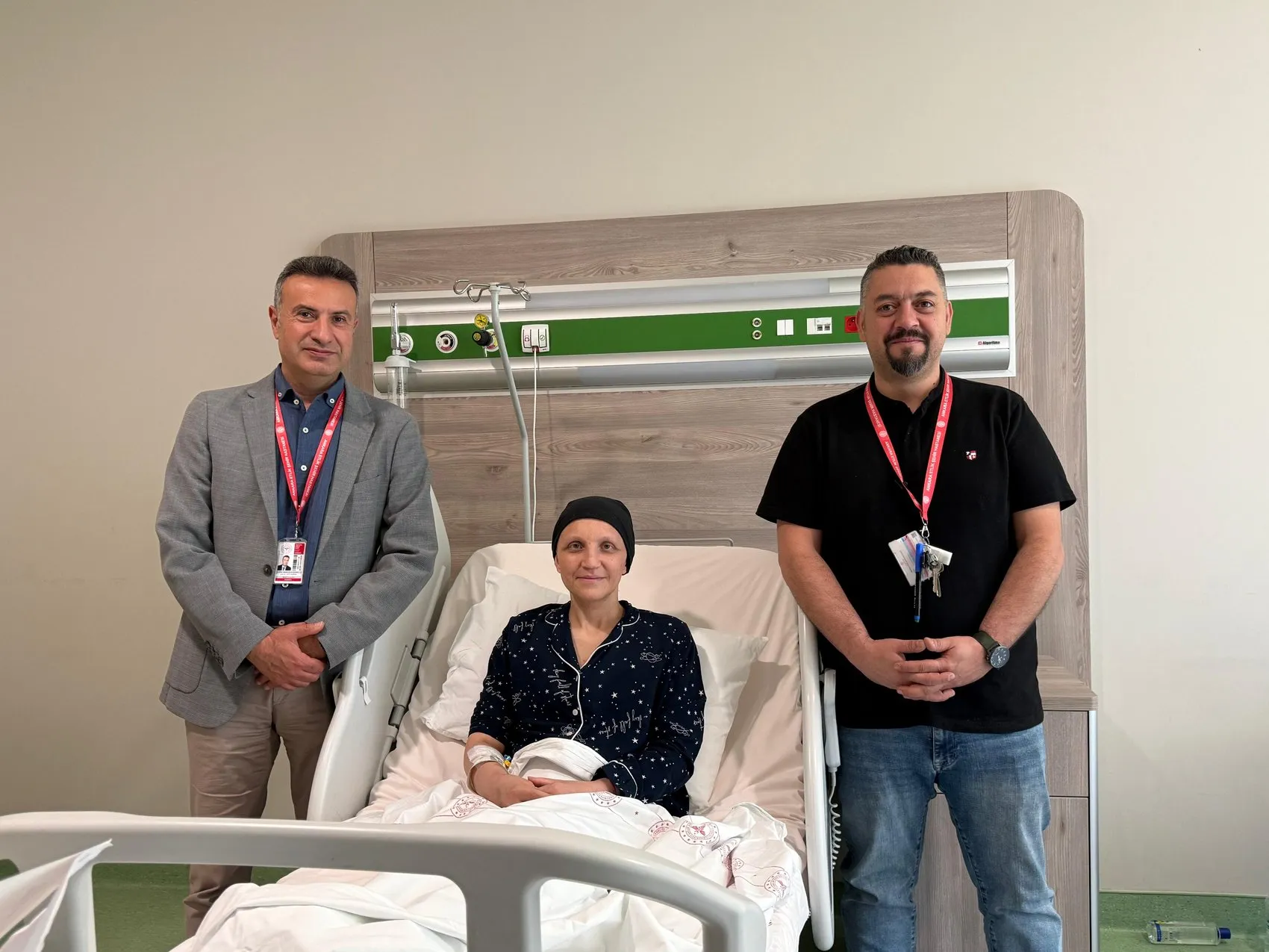 Genetik kanser riskini taşıyan mimara Ankara'da umut veren ameliyat