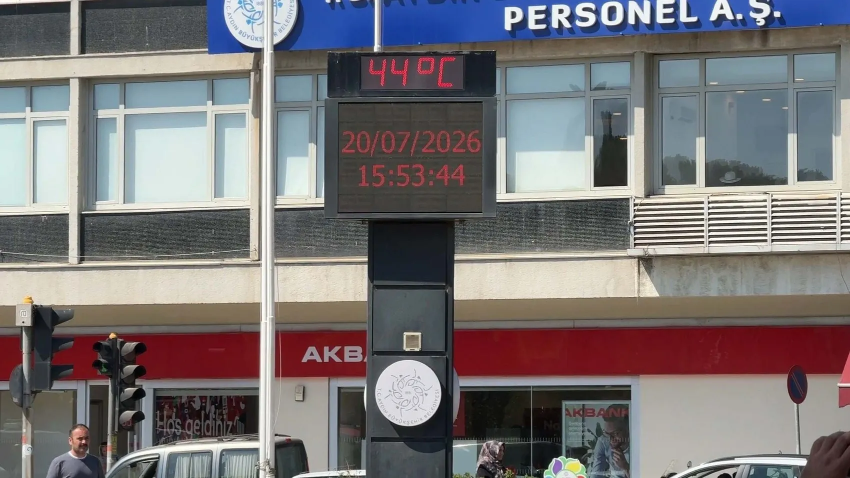 Aydın Efeler'de termometreler 5 dakikada kavurdu