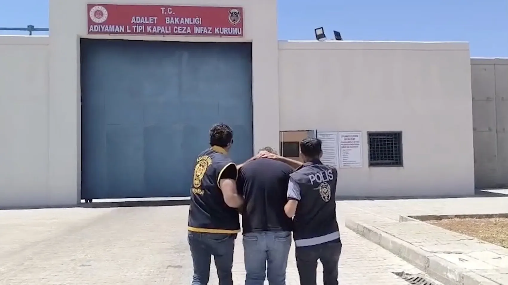 Adıyaman’da 56 yıl hapis cezası olan dolandırıcı yakalandı