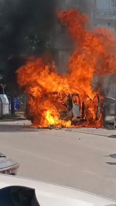 Bursa İnegöl'de çakmak dolu araçtan gelen patlama sesleri herkesi korkuttu