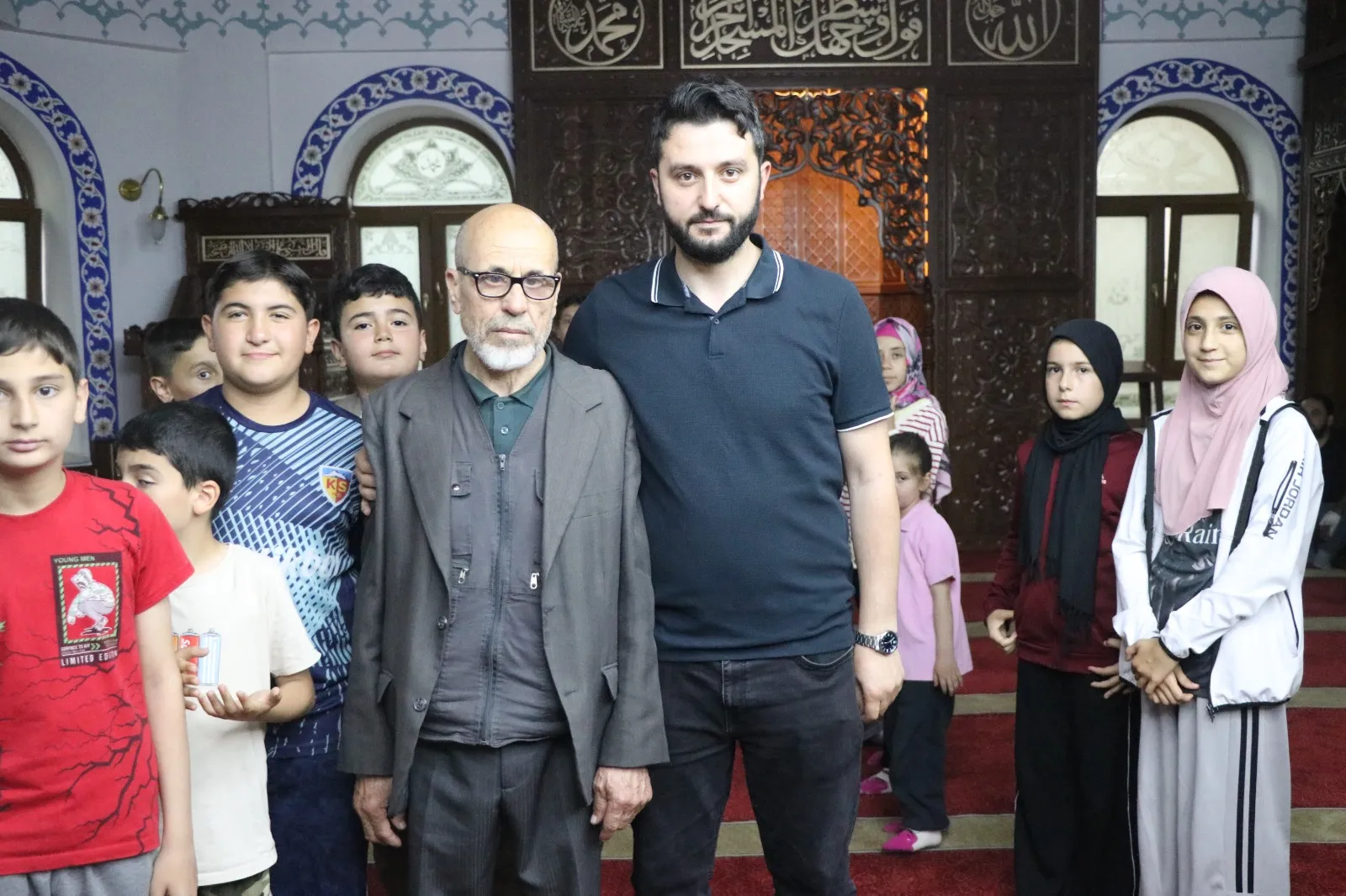 Kayseri'nin vefalı temizlikçisi Dursun amca hayaline kavuştu