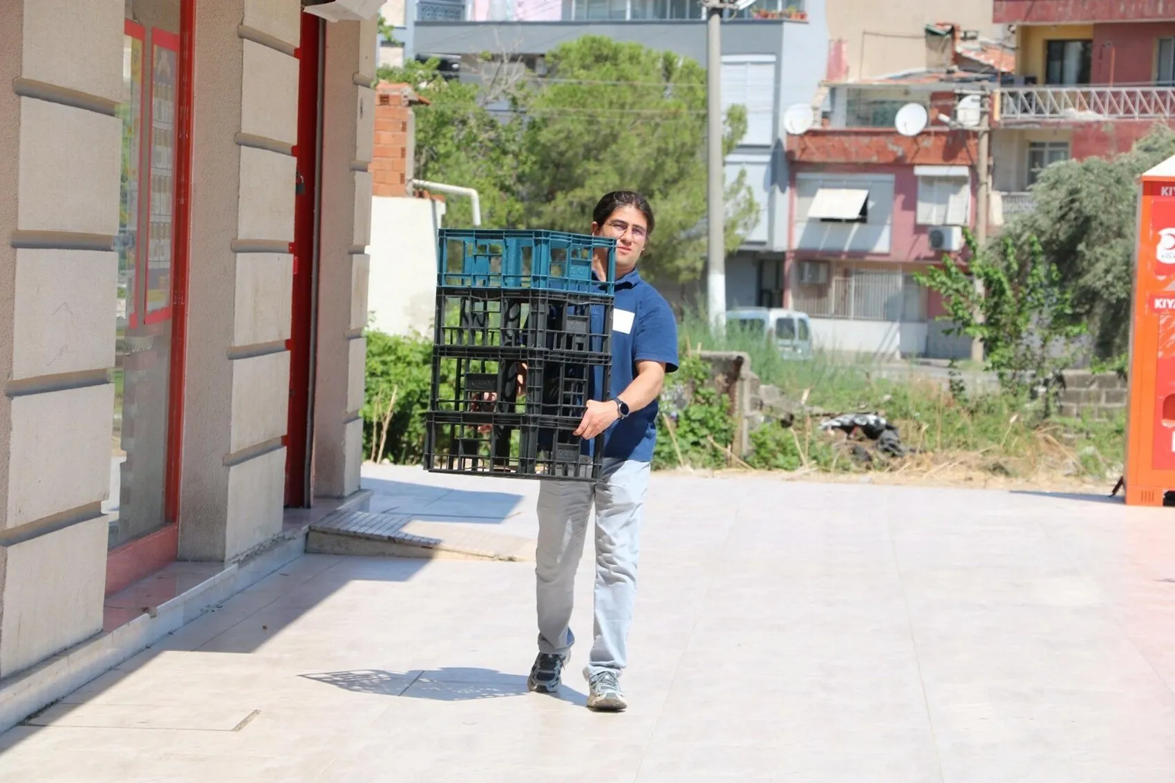 8 yaşından beri distoniyle savaşıyor Kimseden destek beklemiyor