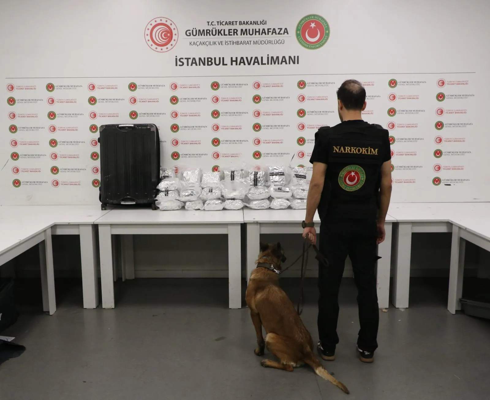 Gümrüklerde rekor kaçakçılık operasyonu