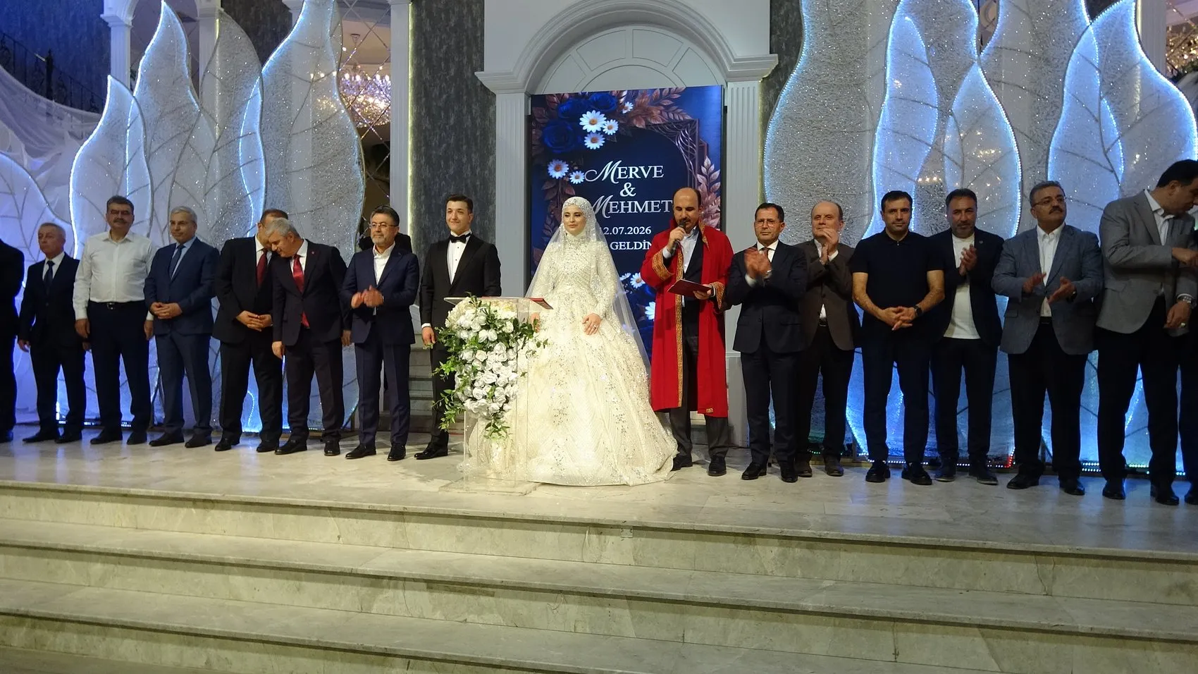 Bakan Yumaklı Konya'da nikah masasına tanıklık etti