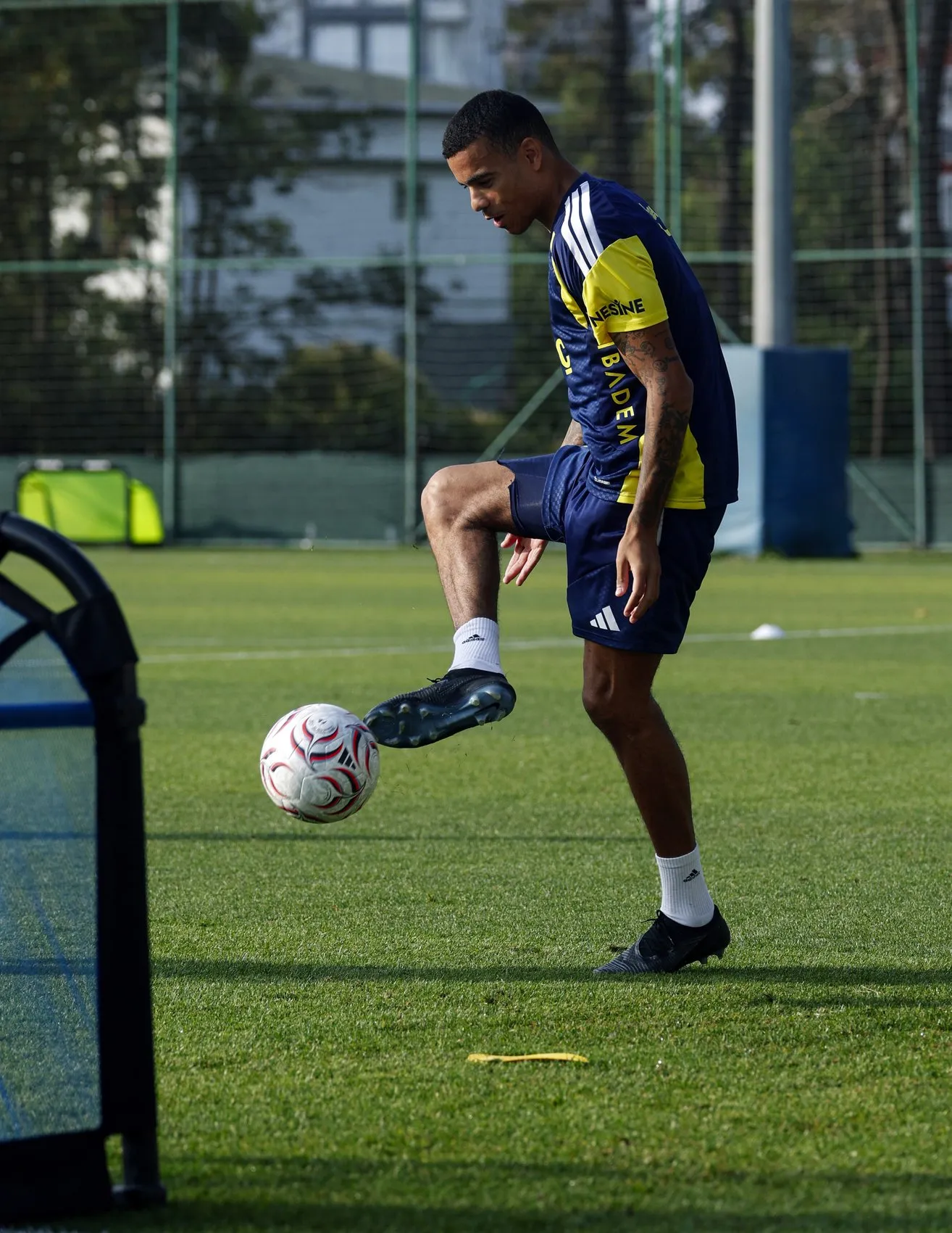 Fenerbahçe Şampiyonlar Ligi yolculuğu için Polonya'ya hazırlanıyor