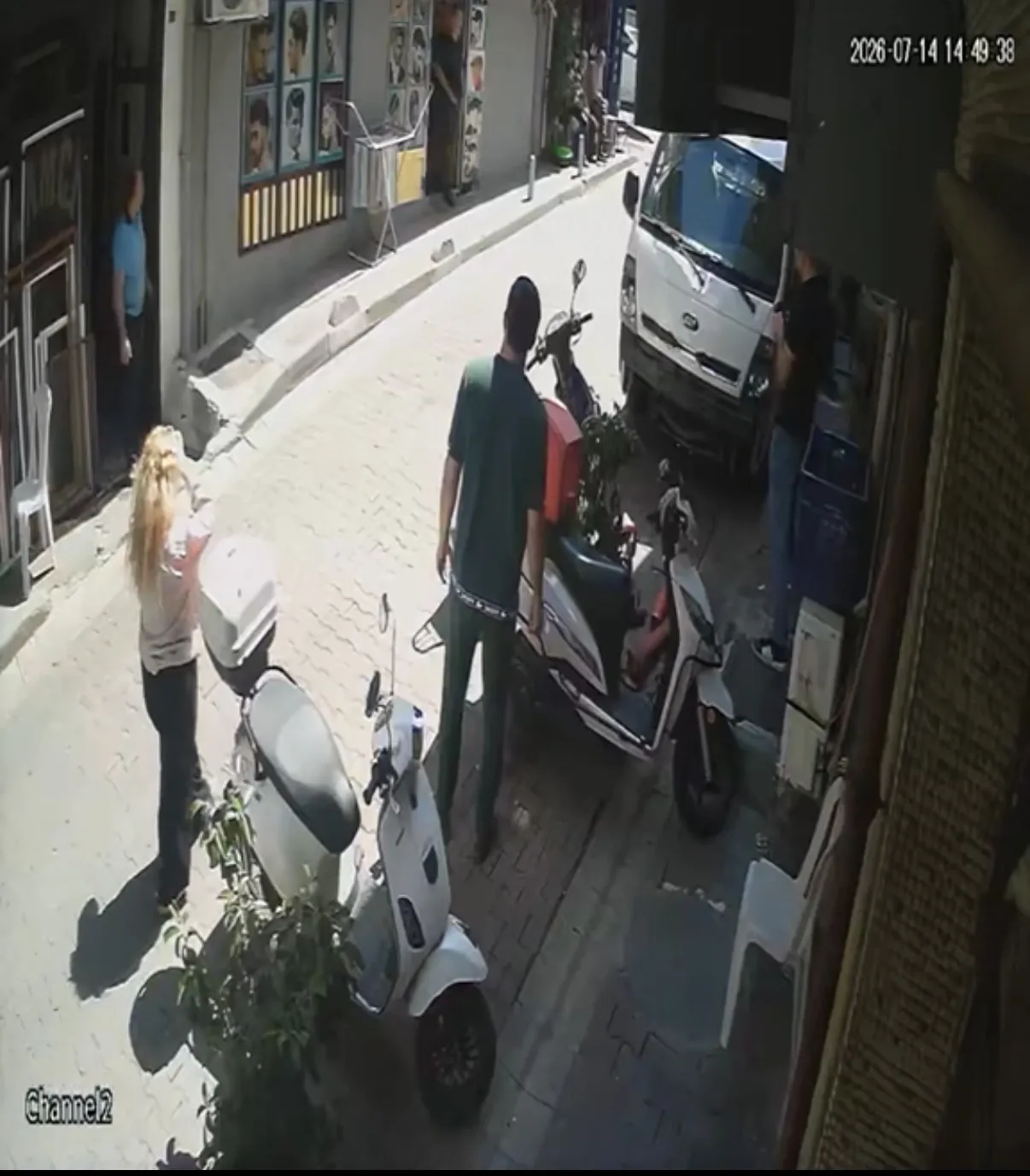 Kağıthane'de berbere saç tıraşı dehşeti