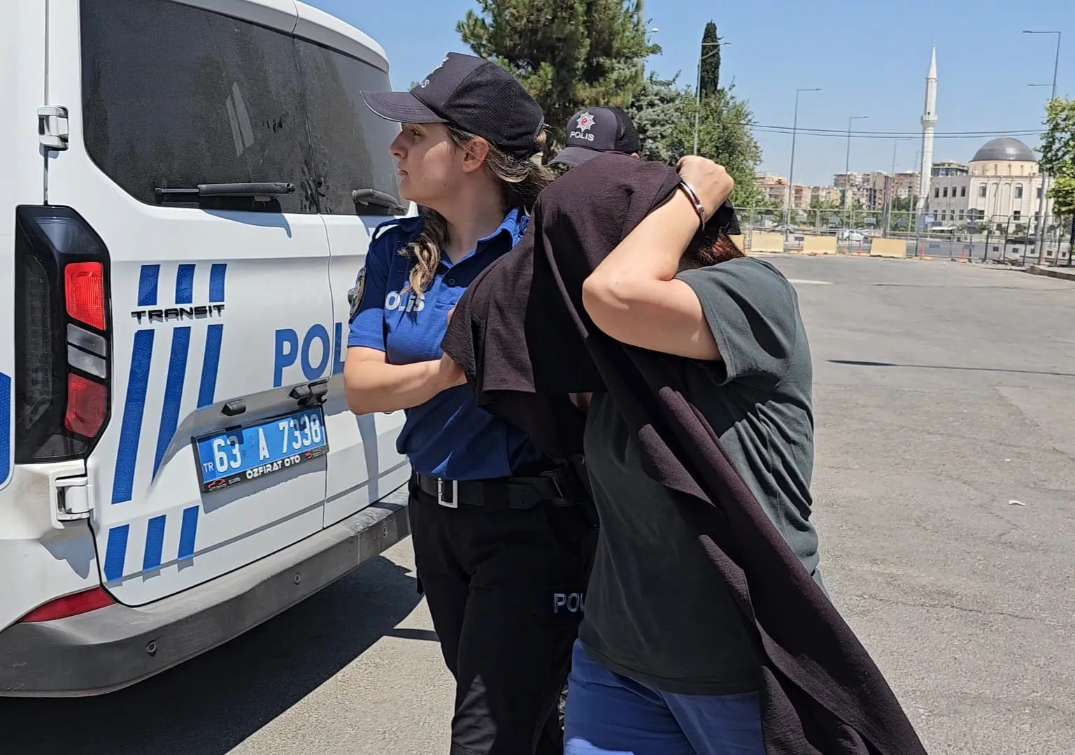Şanlıurfa'da hastanede hemşire kılığına giren kadın yakalandı