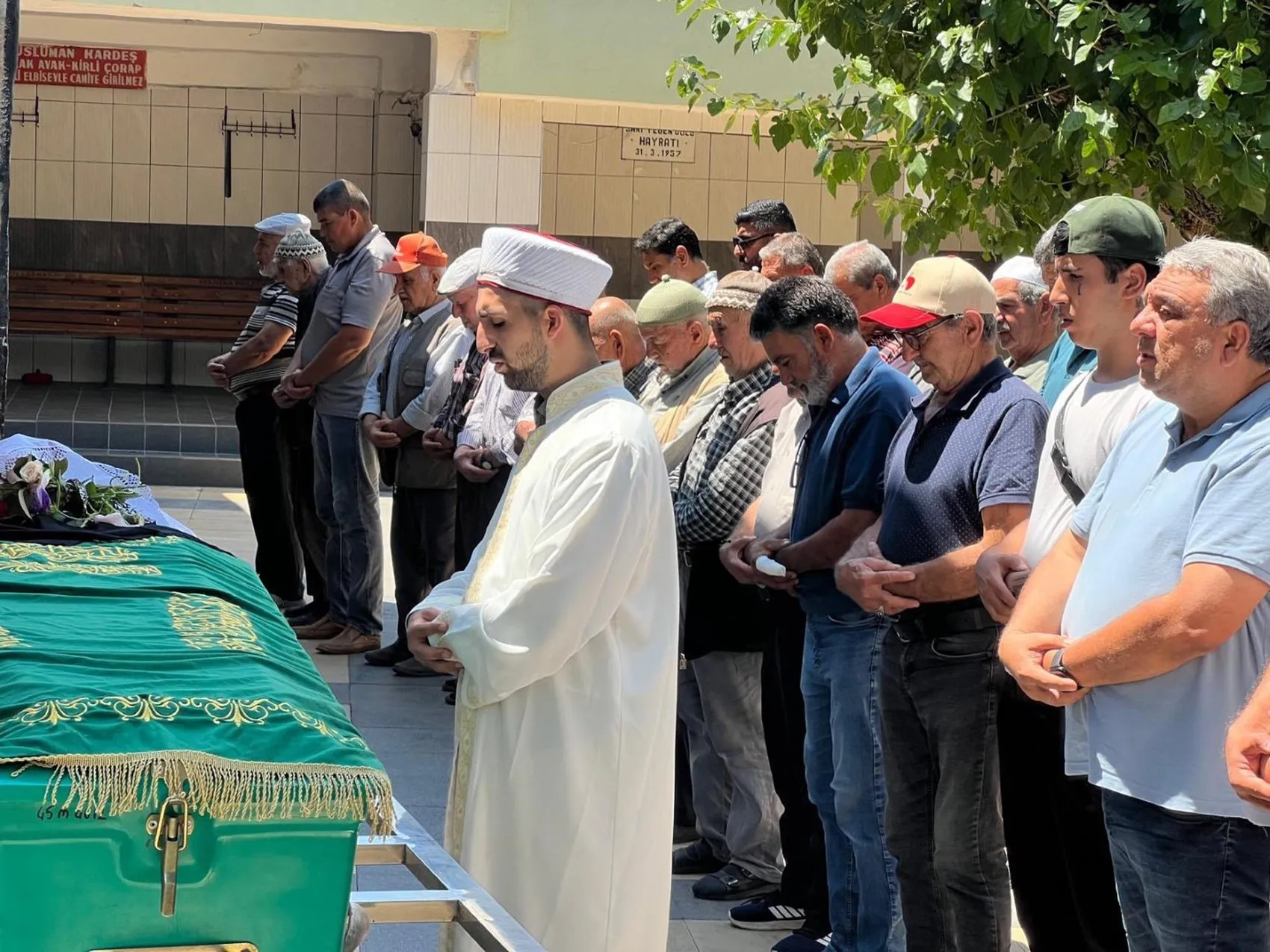 17 Yıllık Sır Çözüldü Ebru Koyuncu Son Yolculuğuna Uğurlandı