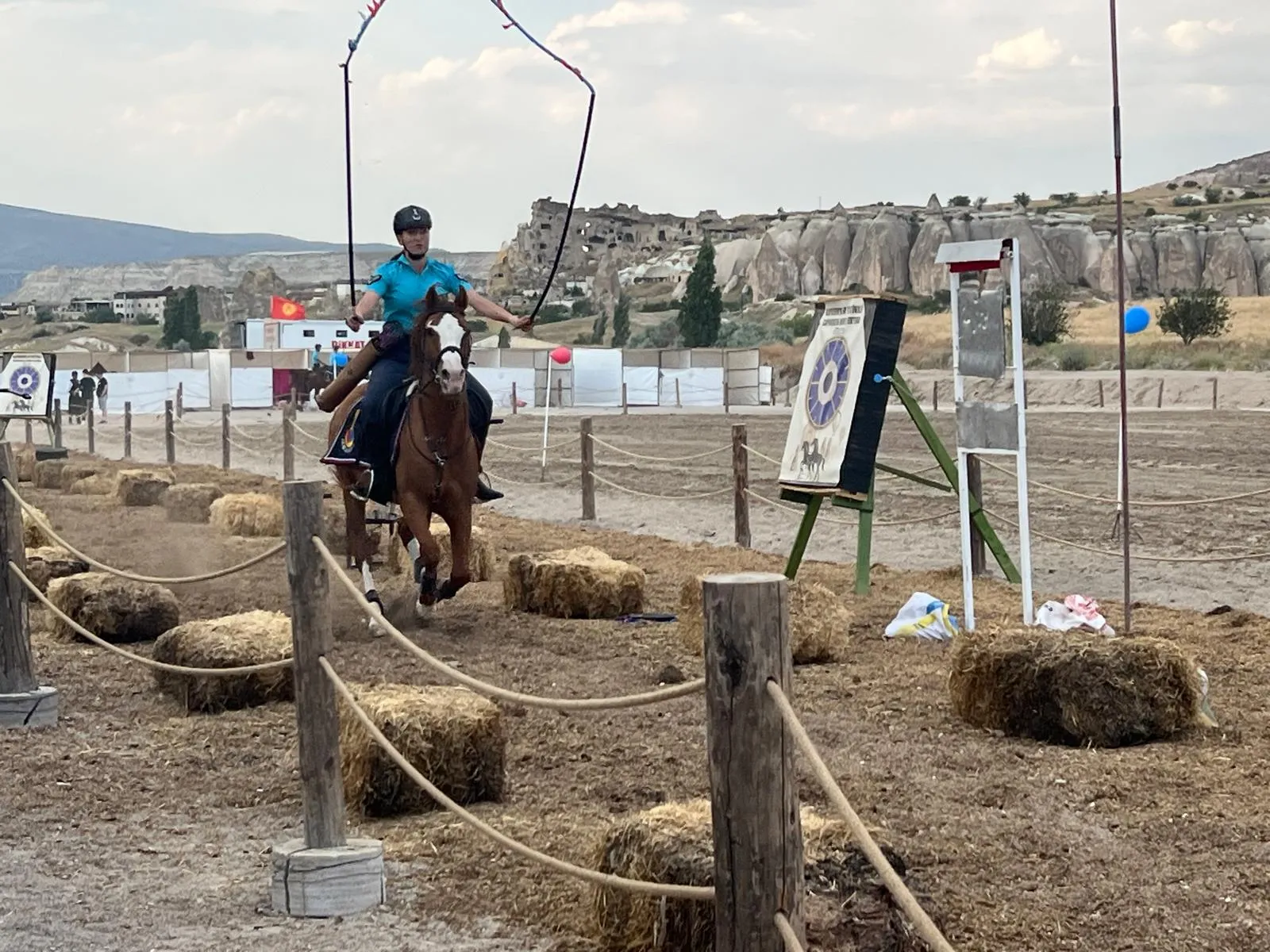 Kapadokya atların hünerleriyle şenleniyor