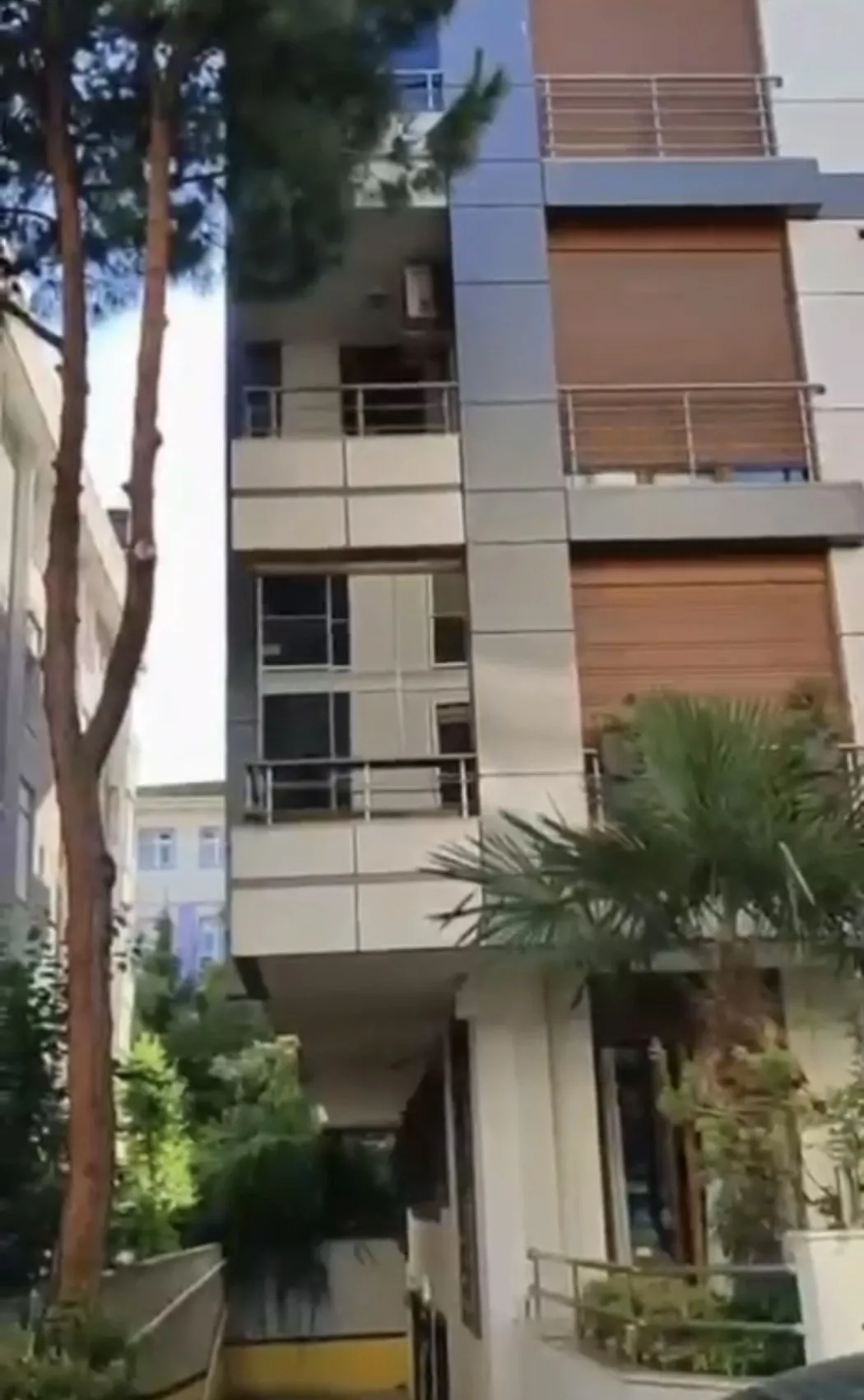 Maltepe'de mahalleli şiddet şüphesiyle sokağa döküldü