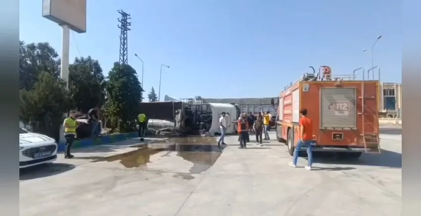 Nusaybin'de TIR kazasından saniyelerle kurtuldular