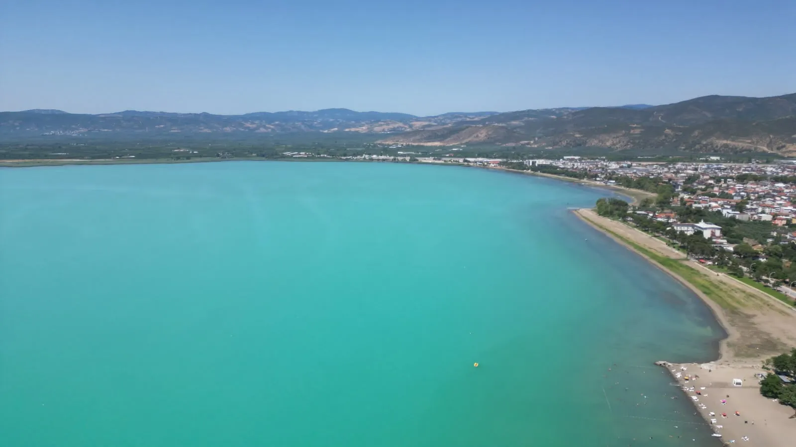 İznik Gölü neden turkuaza döndü?