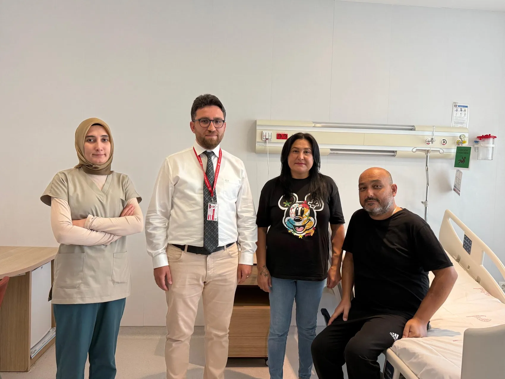Diyaliz merkezinde tanışan çift nakille yeniden doğdu