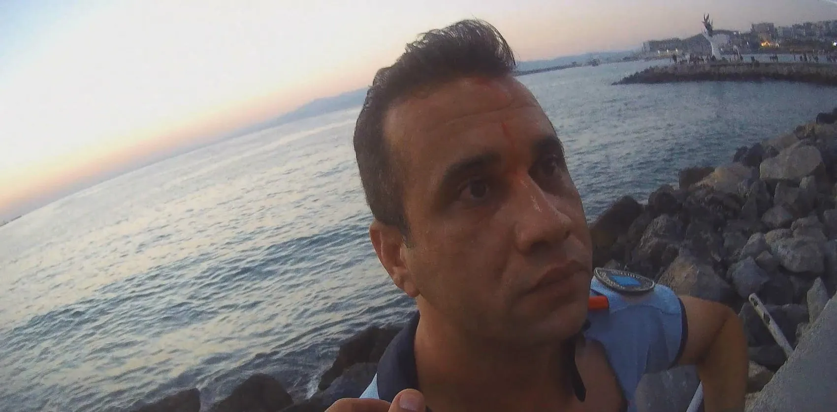 Kuşadası'nda zabıtaya saldıran iki dilenci tutuklandı