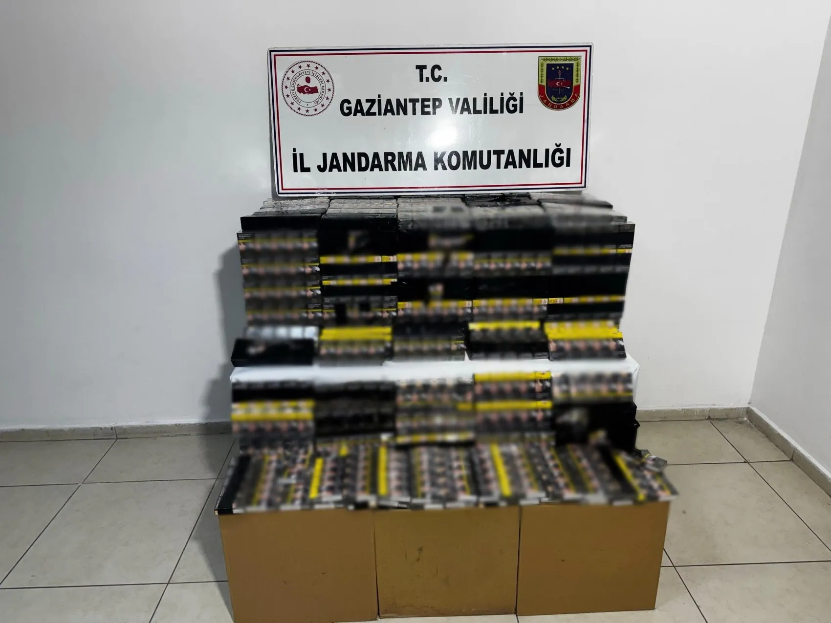 Gaziantep jandarmasından büyük kaçakçılık operasyonu