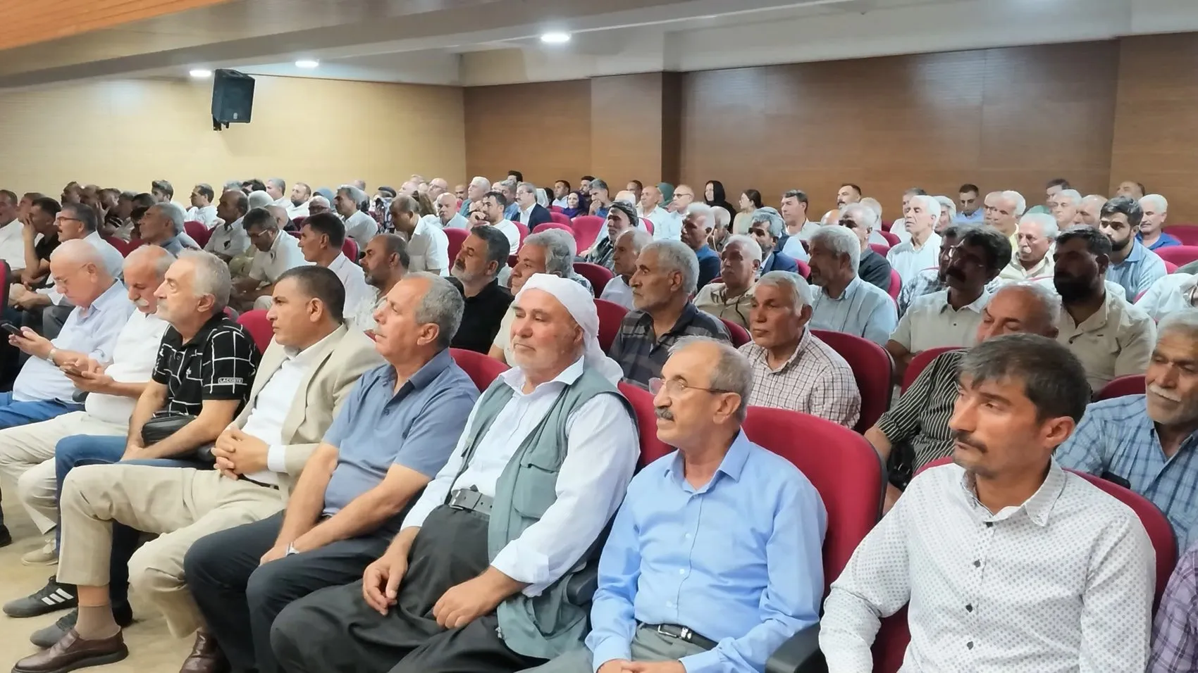 Şanlıurfa'da DEM Parti Eş Genel Başkanı Bakırhan 'Kürt meselesi siyasi zeminde çözülmeli'