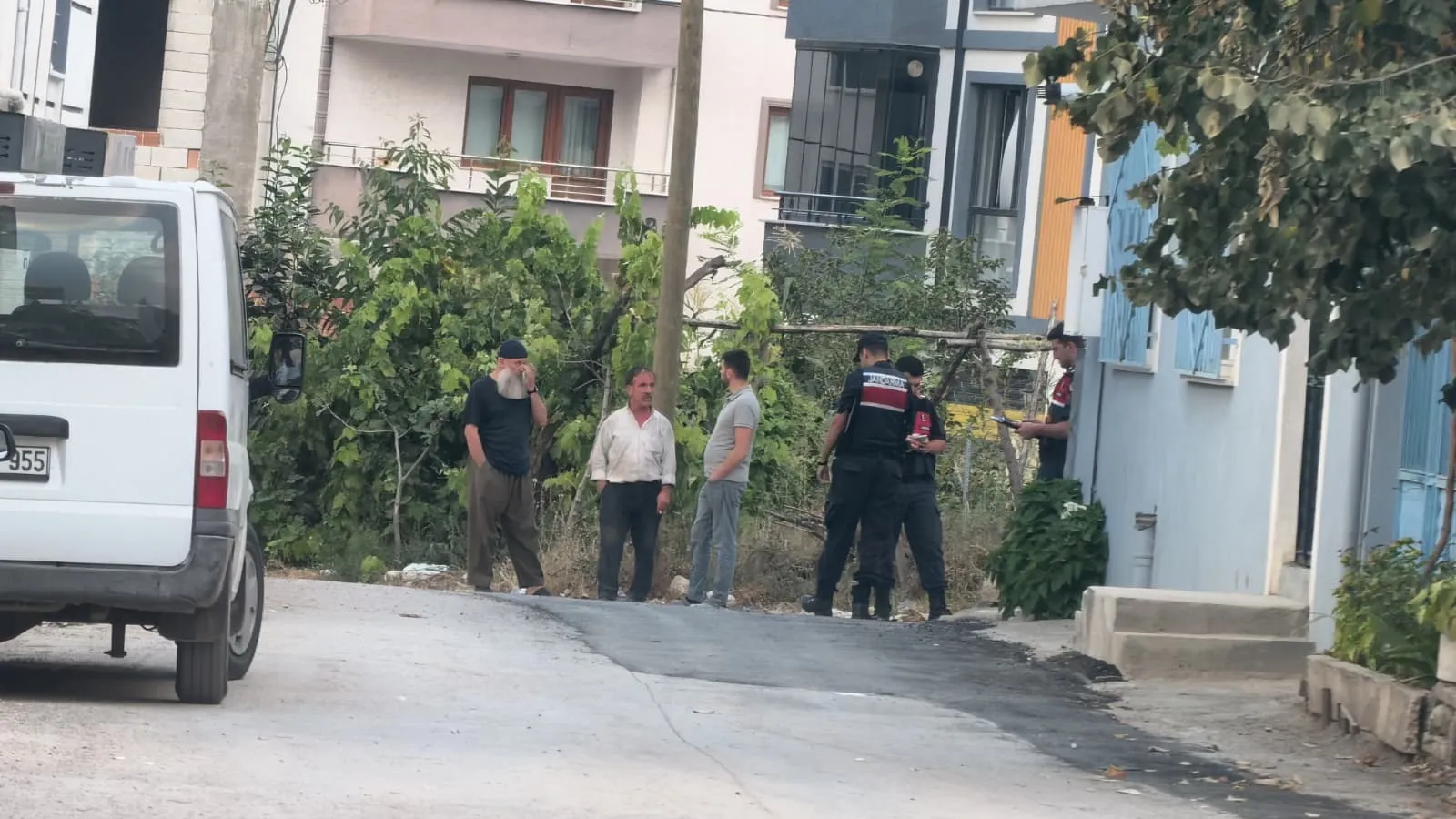 Bursa'da dehşet anları: Tartıştığı kiracısını evinin balkonundan vurdu
