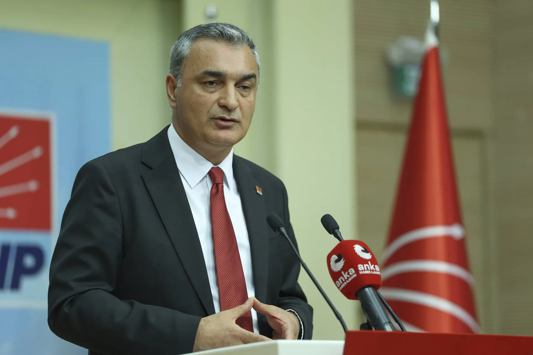 CHP teşkilatlarında yeni dönem başladı