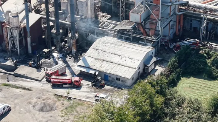 Düzce'de kereste fabrikasında korkutan yangın