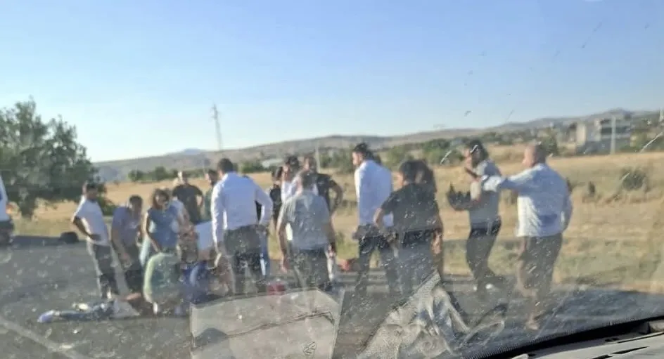 Diyarbakır Ergani yolunda feci kaza bir can kaybı var