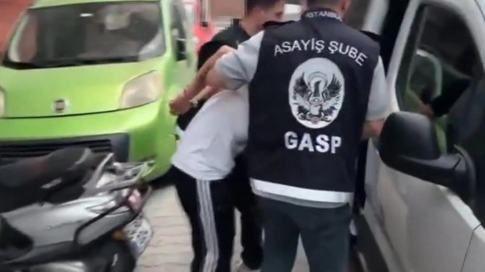 İstanbul ve Ankara merkezli operasyonda 8 kişi gözaltına alındı
