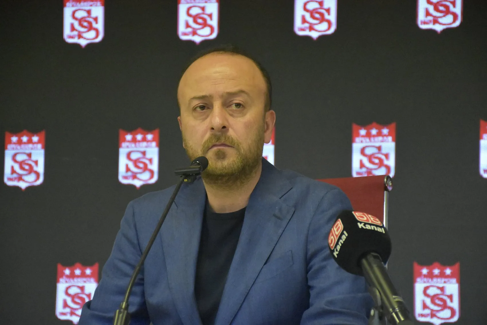 Sivasspor yönetiminden mali disiplin ve şeffaflık çıkışı