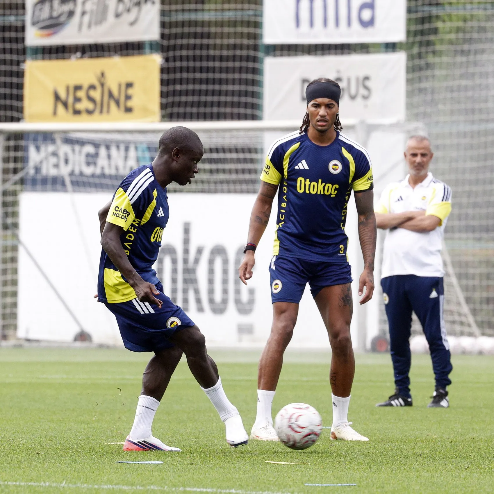 Fenerbahçe Sturm Graz rövanşı için vites yükseltti