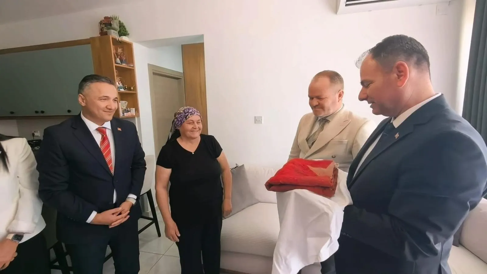 Kıbrıs Harekatı'nın tarihi bayrağı yeniden gün yüzüne çıkıyor