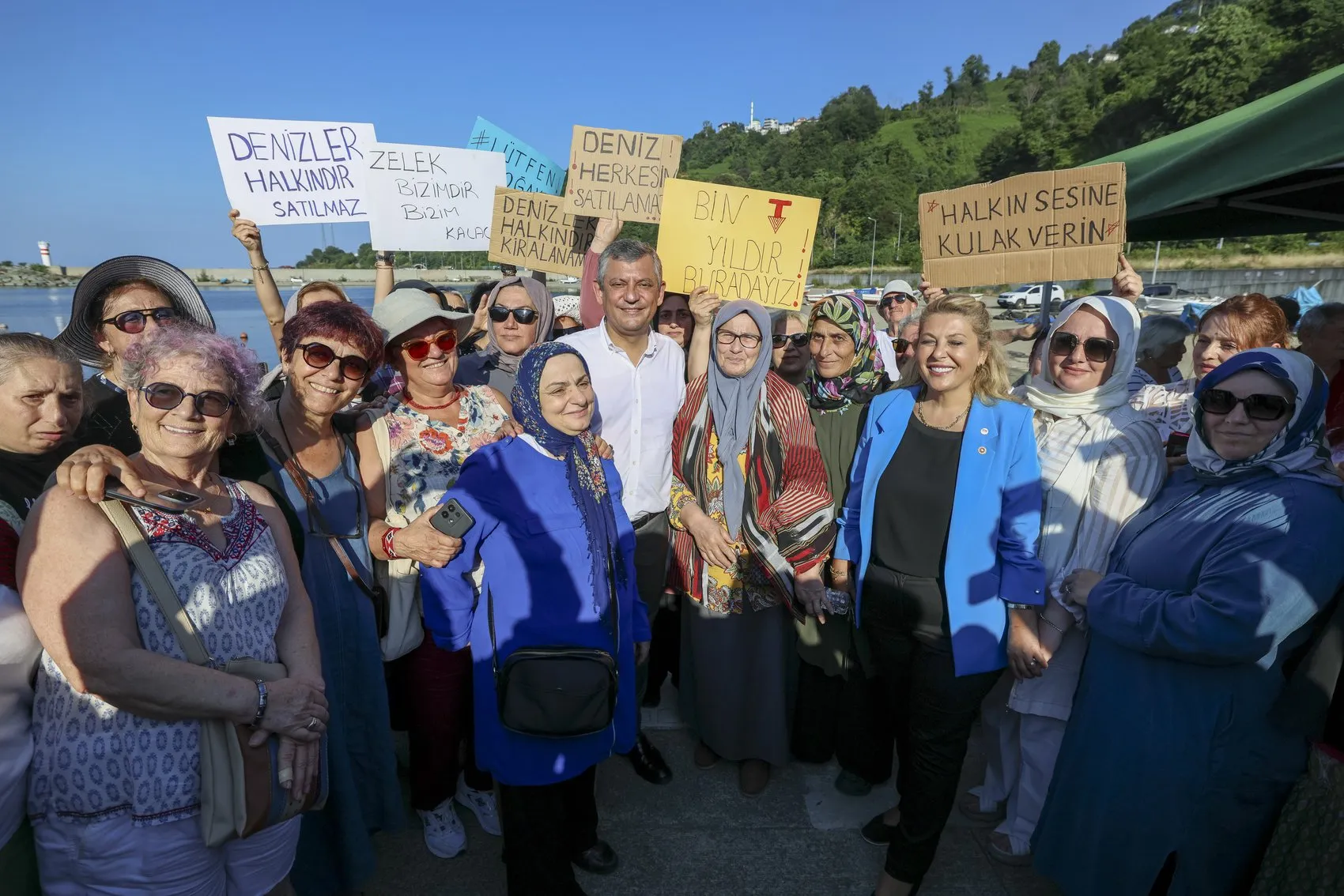 Özgür Özel Rize'de kafes balıkçılığına karşı çıktı