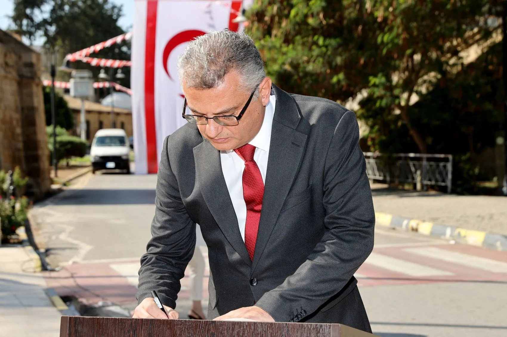 Lefkoşa'da 30 Ağustos Coşkusu: 104. Yıl Dönümü Törenlerle Kutlandı