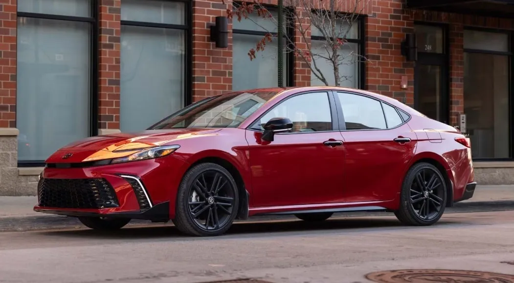 Toyota'dan yarım milyonluk dev geri çağırma: Sorun ekran yazılımı