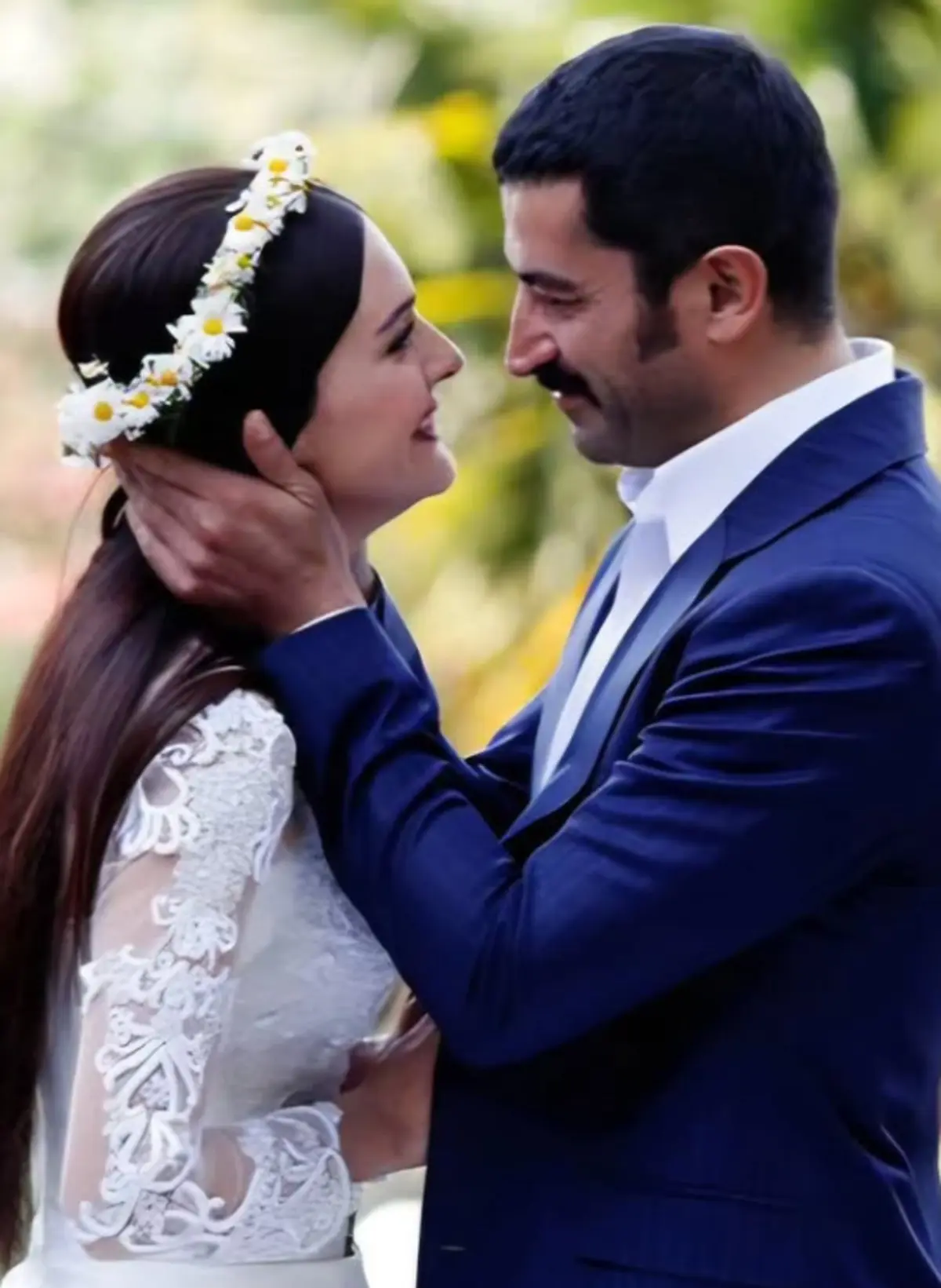 A.B.İ. dizisi için Bergüzar Korel’e teklif gitti! 1