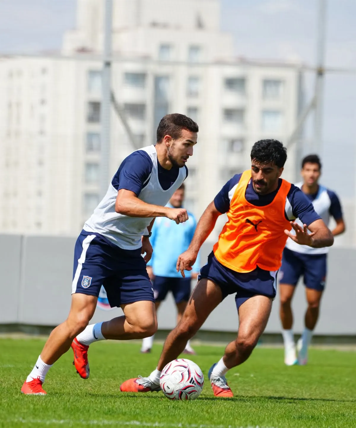 Başakşehir, Kasımpaşa mesaisine ısınarak başladı