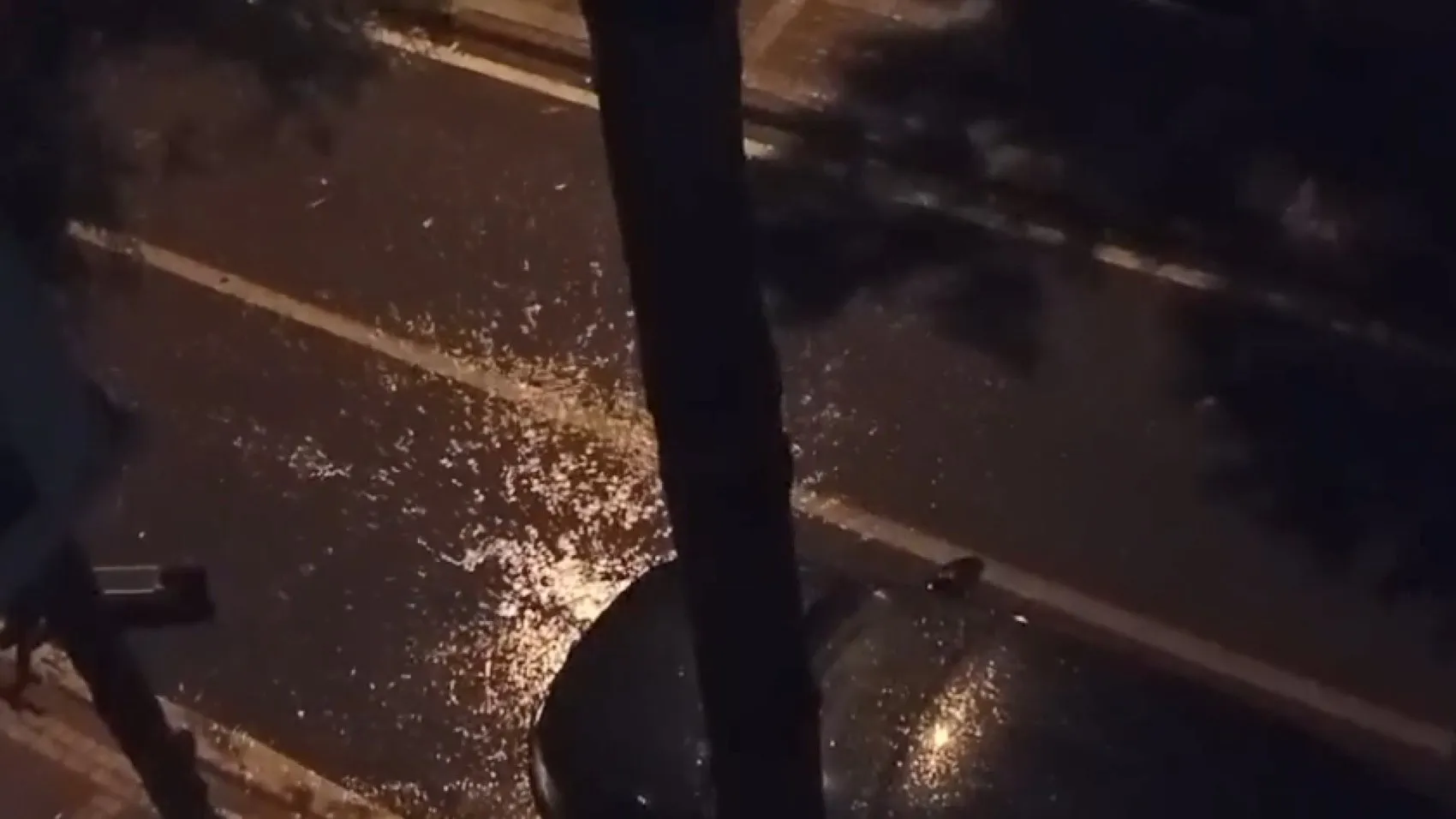 İstanbul’da Geceyi Etkisi Altına Alan Sağanak, Sabah Trafiğini Vurdu
