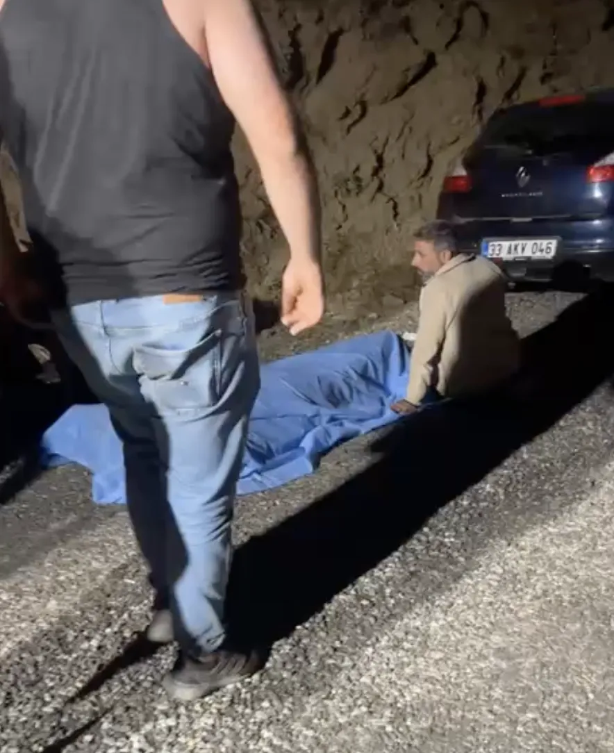 Gece yolculuğu faciayla bitti 4 ölü, 5 yaralı