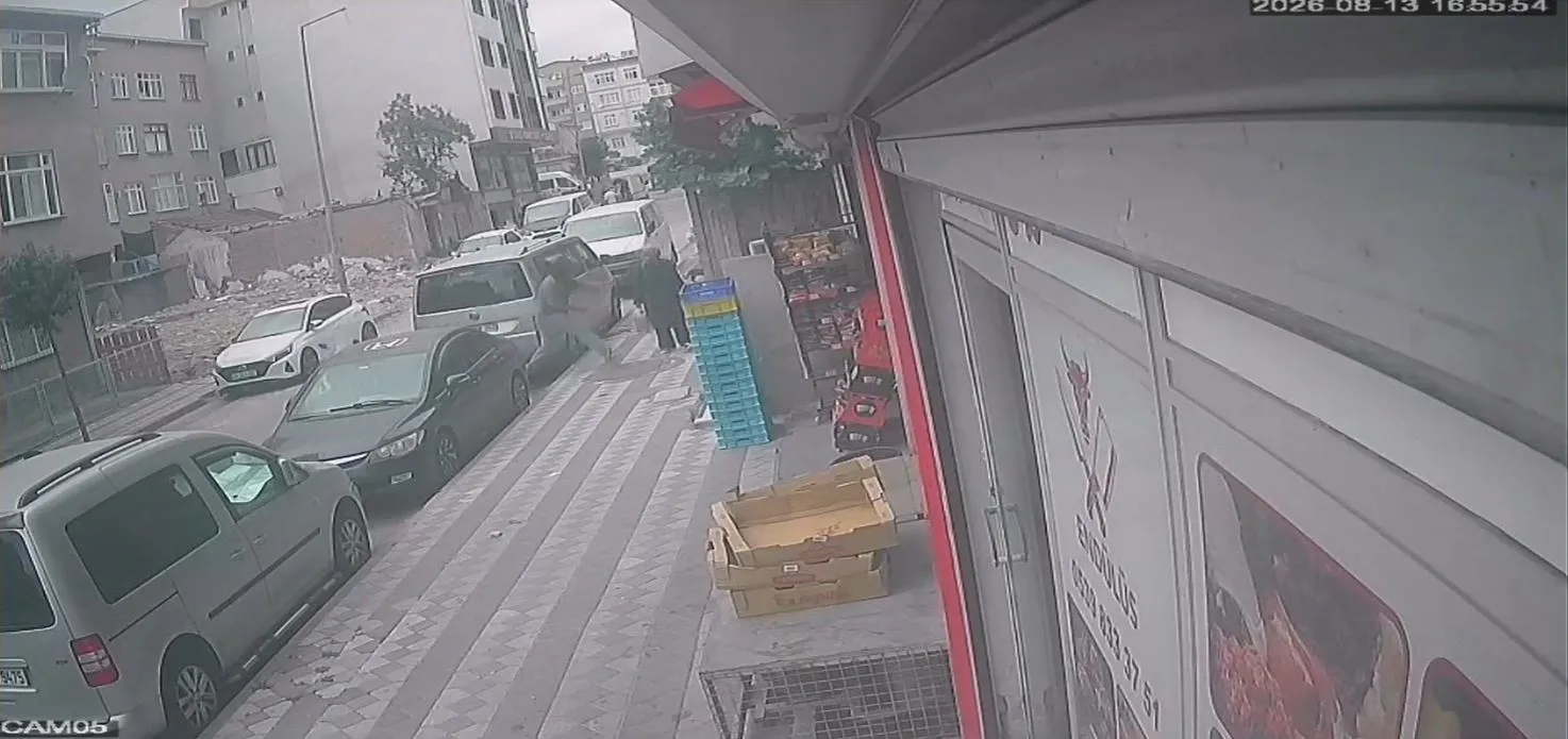Sultangazi’de kuyumcu çıkışı gasp dehşeti