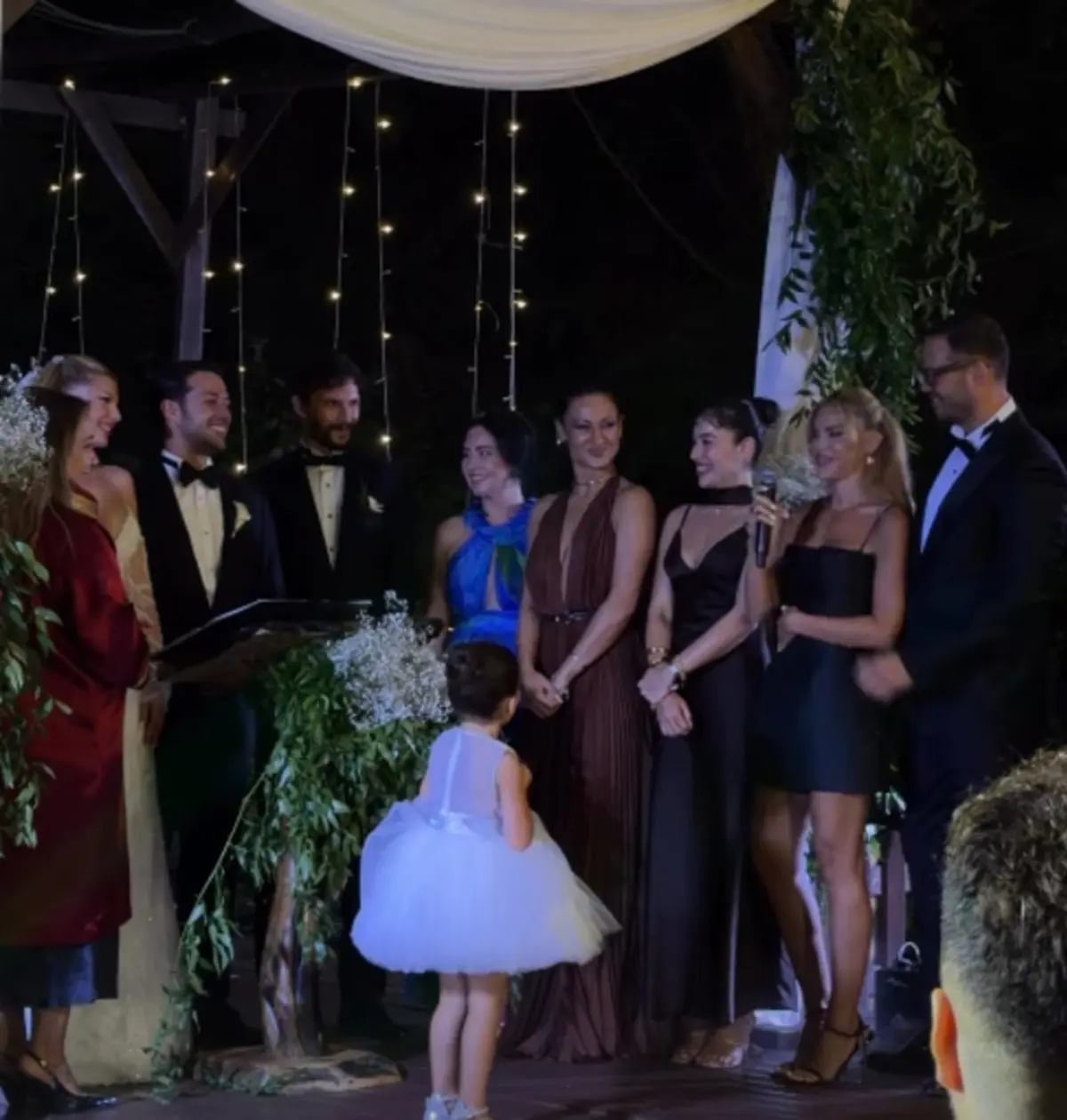 Survivor şampiyonu Hilmi Cem İntepe evlendi! Pırıl Atasev gelinliğiyle beğeni topladı 2