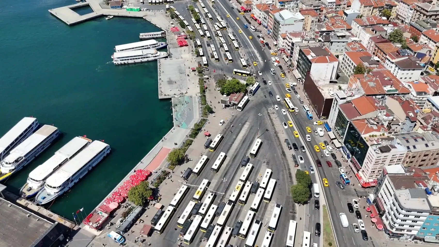 Kadıköy Rıhtım artık otobüslerden arınıyor
