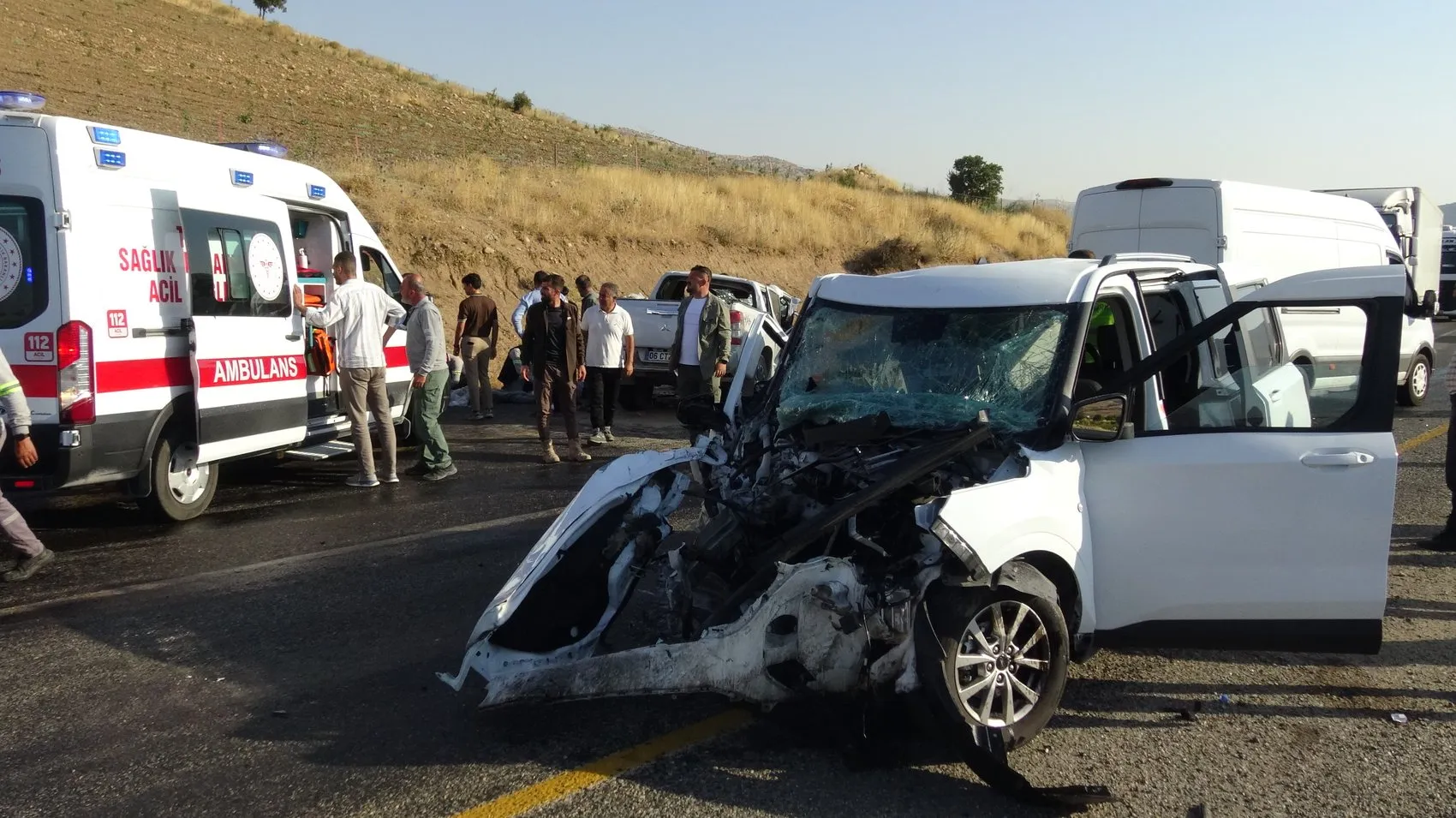 Batman Gercüş yolunda trafik kazası 7 kişi hastaneye kaldırıldı