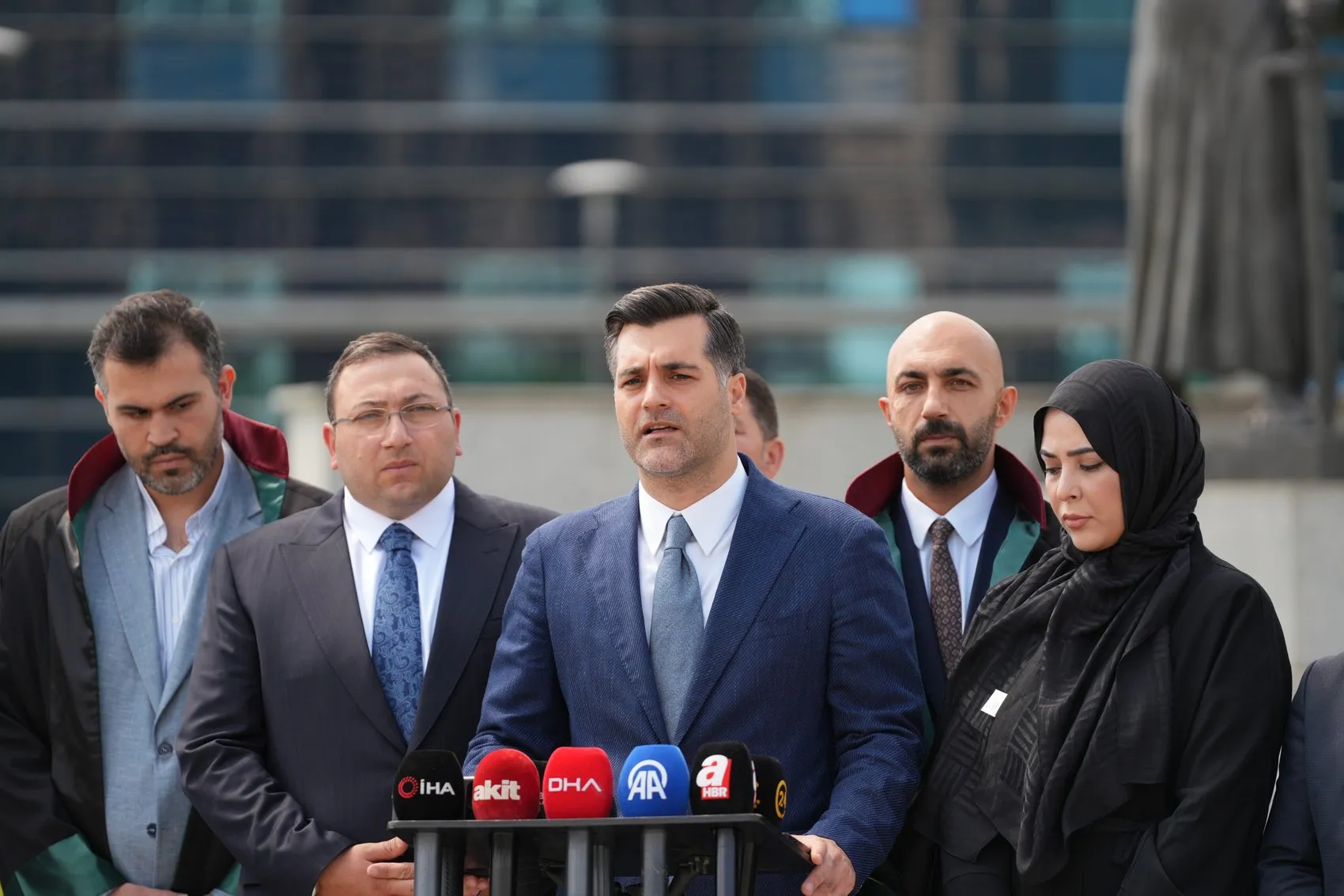 Üsküdar’da başkan vekilliği krizine yargı yolu