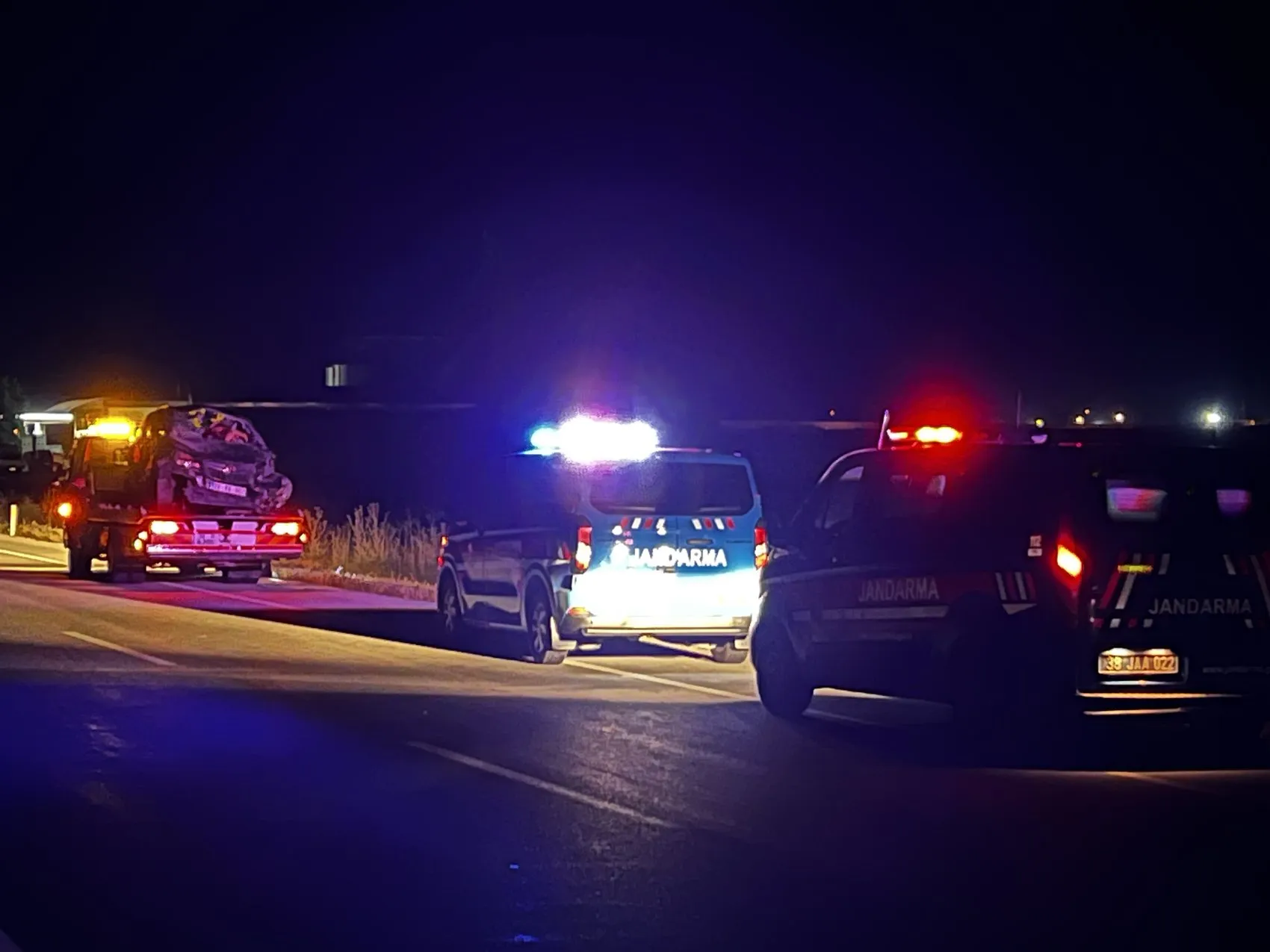 Kayseri'de gece yarısı trafik kazası 1 çocuk hayatını kaybetti