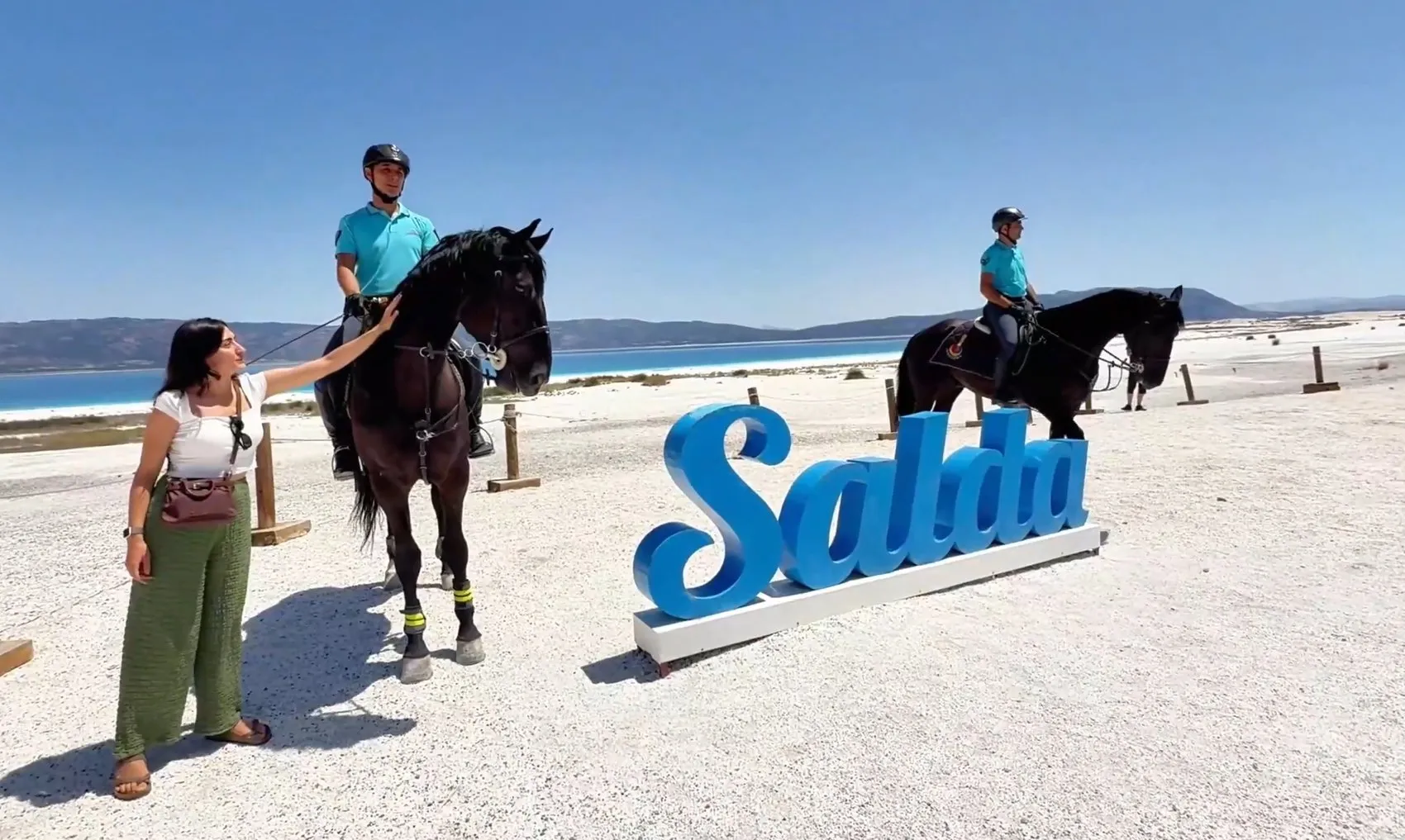 Salda Gölü’nde atlı devriye dönemi başladı