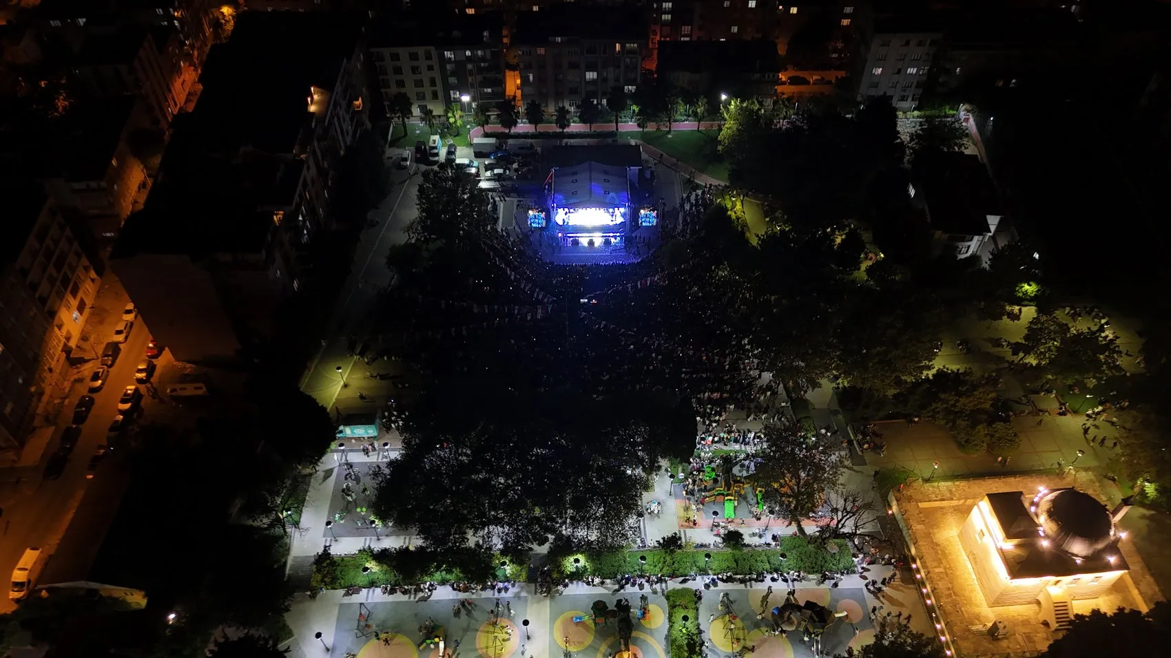 Koray Avcı Bahçelievler Yaz Festivali ile binleri buluşturdu
