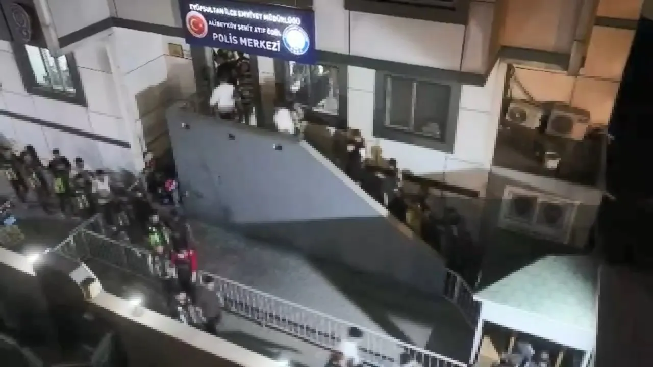 Motosikletle akrobasi yapan 58 sürücüye gözaltı
