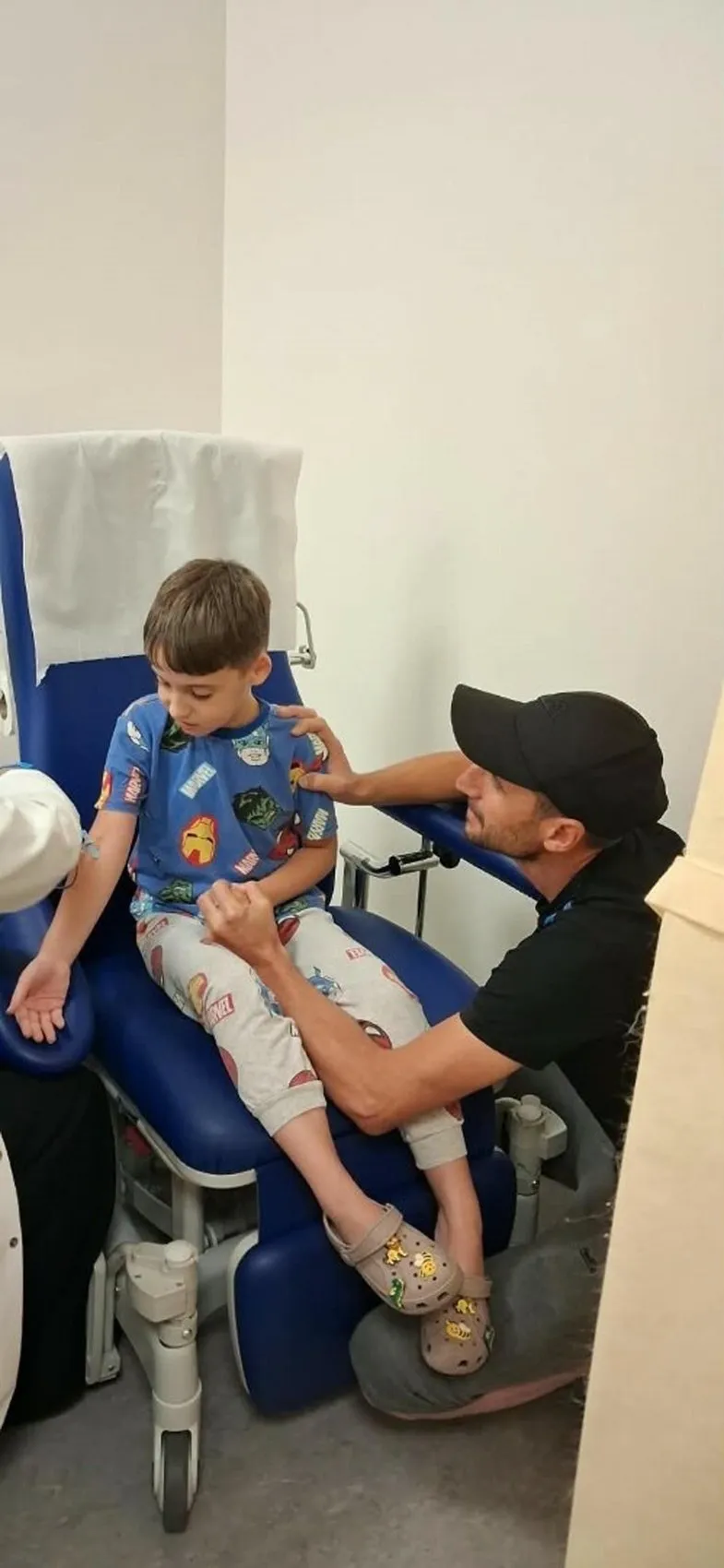 İki kardeş kas hastalığıyla savaşıyor, tek umutları valilik onaylı kampanya
