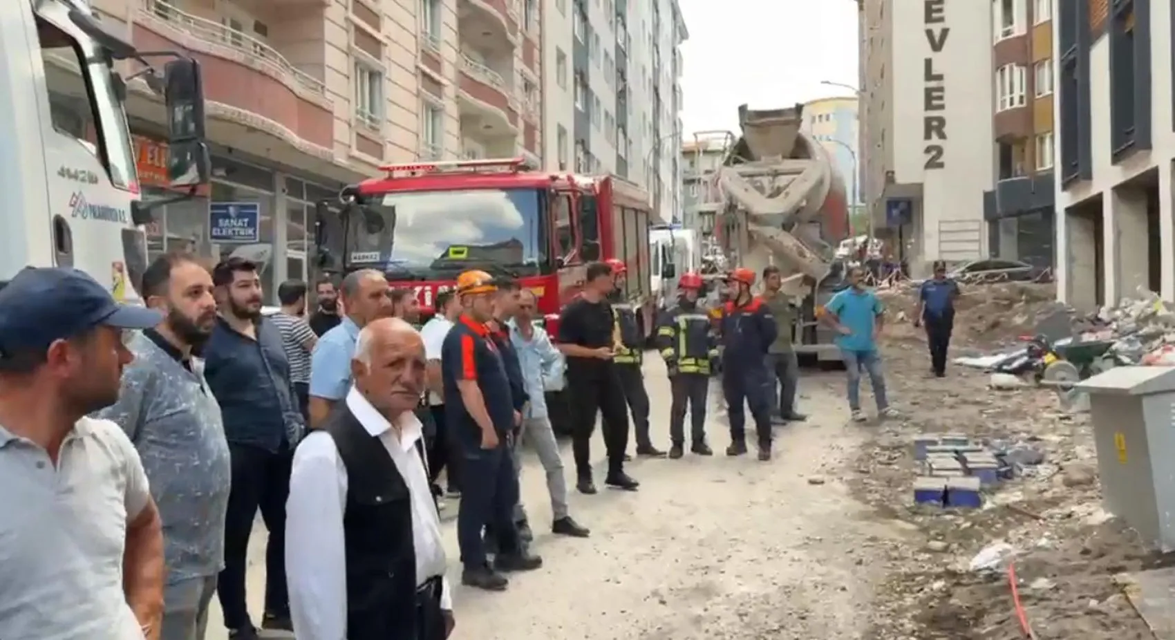 Erzurum'da inşaat faciası ucuz atlatıldı
